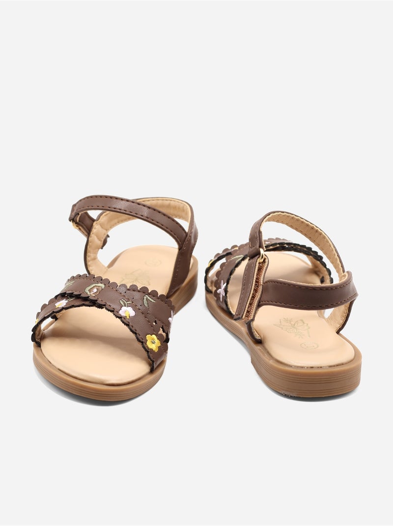 Sandalen met klittenband Bruin - Kiabi