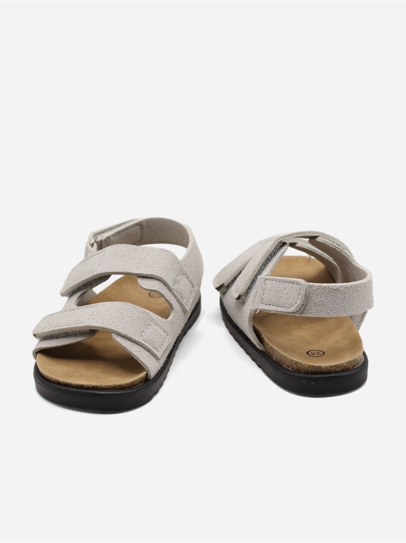 Sandalen met klittenband Grijs - Kiabi