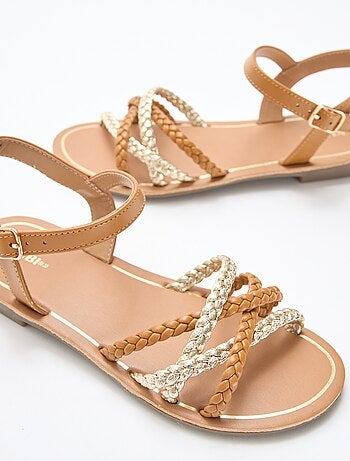 Sandalen met meerdere gevlochten bandjes