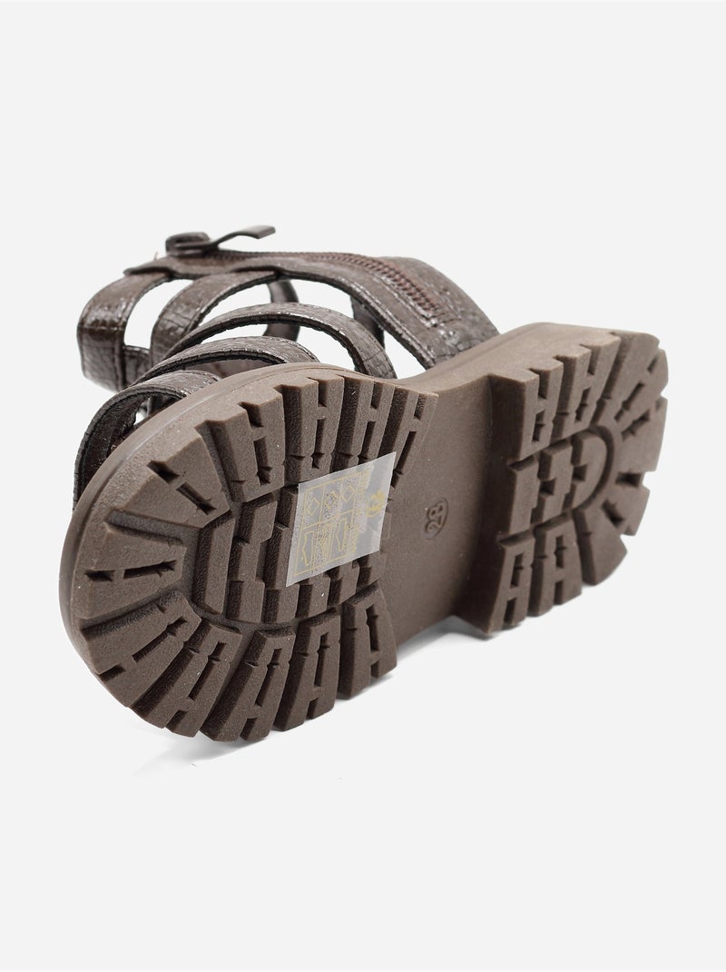 Sandalen met rits Bruin - Kiabi