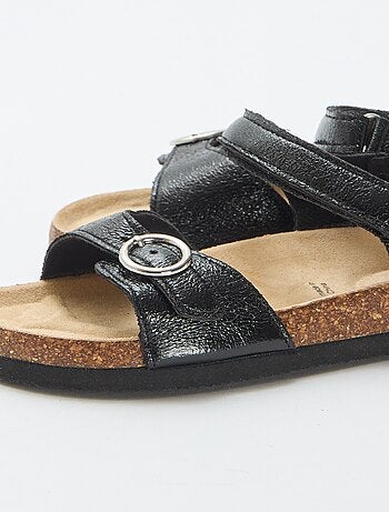 Sandalen met ronde gesp
