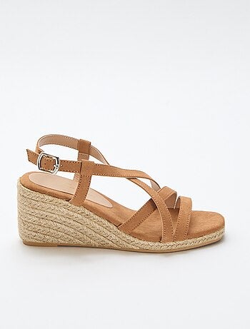 Sandalen met sleehak