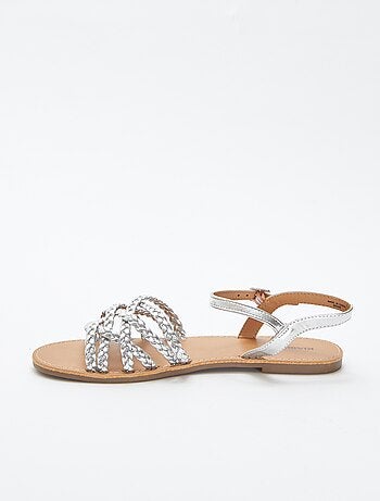 Sandalen van imitatieleer met gevlochten bandjes