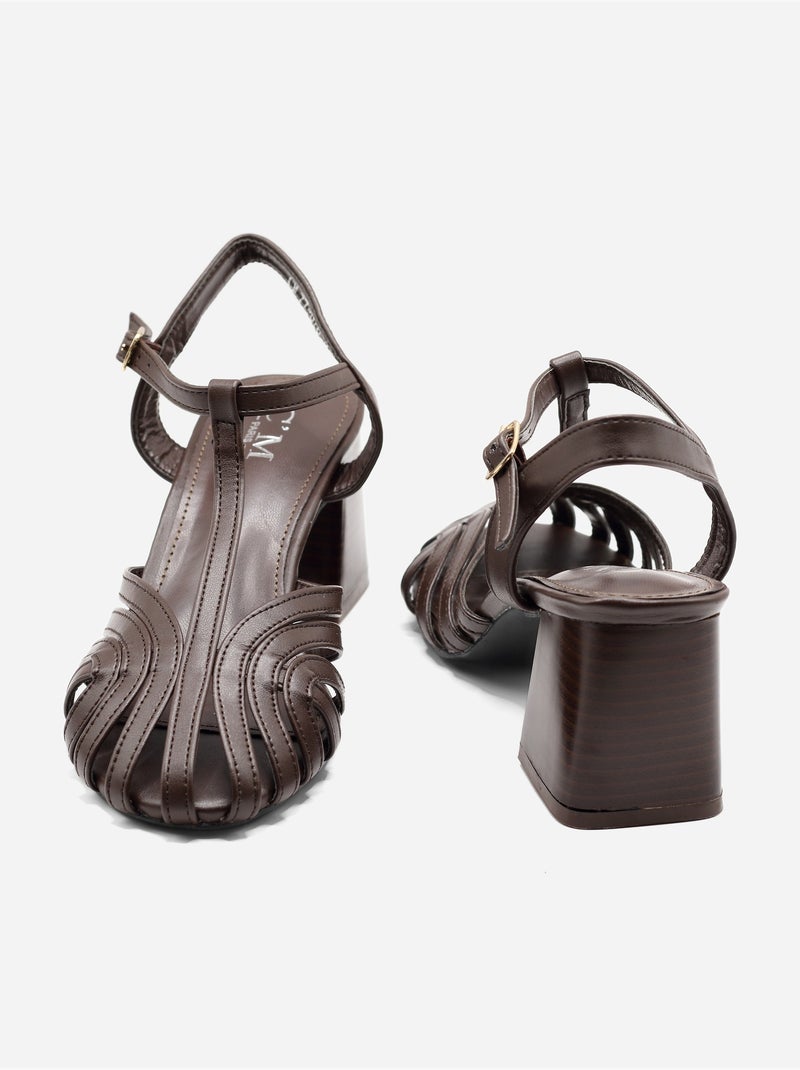 Sandales à bride Marron - Kiabi