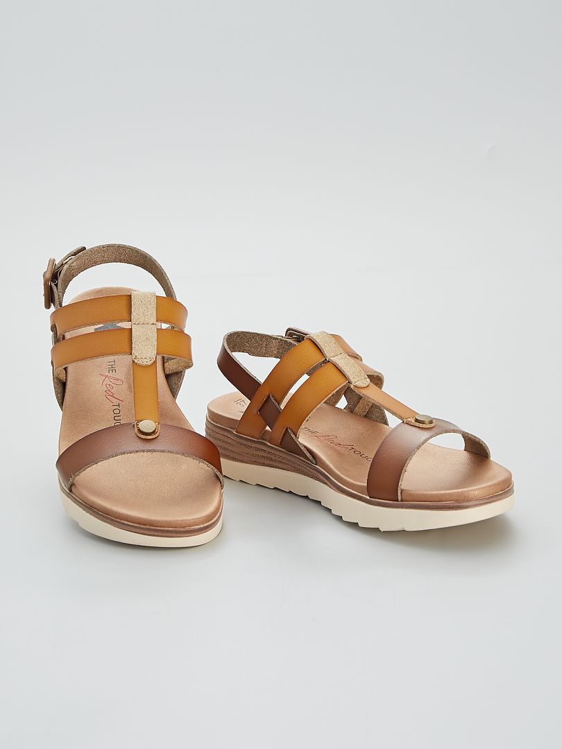 Sandales à lanières marron - Kiabi
