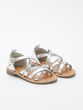 Sandales à multiples brides