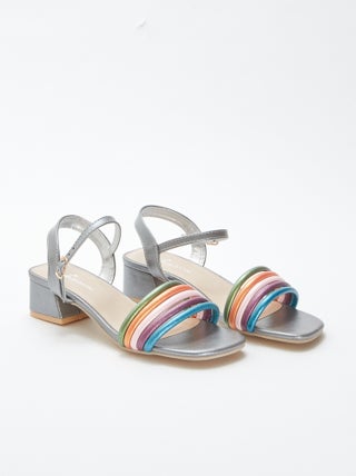 Sandales à talons avec brides multicolores