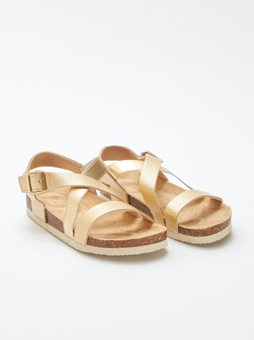 Sandales avec brides croisées - Kiabi