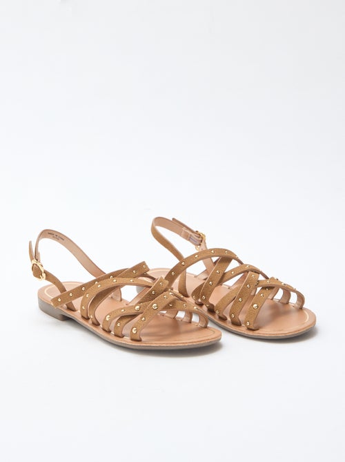 Sandales brides avec clous - Kiabi