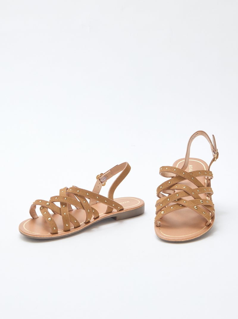 Sandales brides avec clous Beige - Kiabi