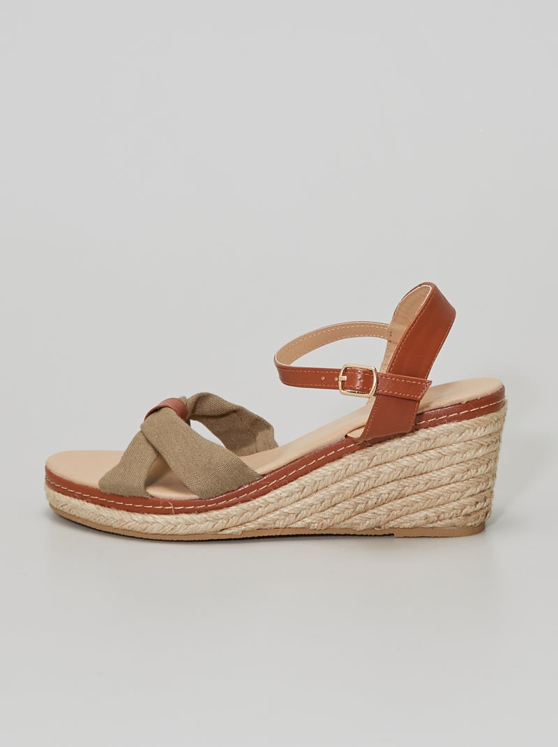 Sandales compensées en toile kaki - Kiabi