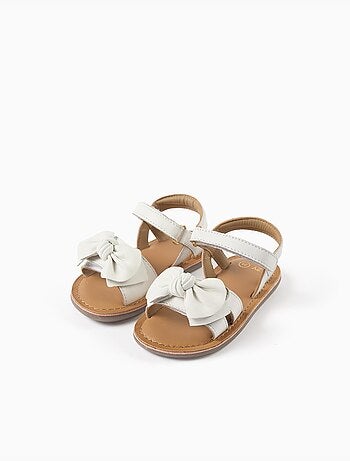Sandales en cuir avec nœud décoratif