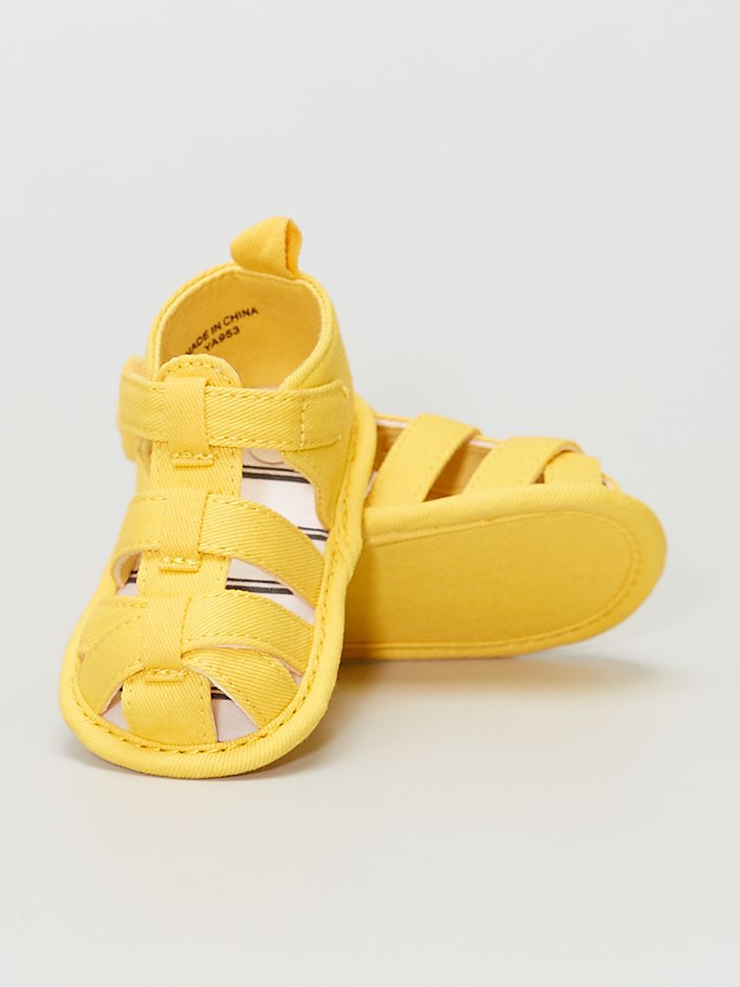 Sandales en toile jaune - Kiabi