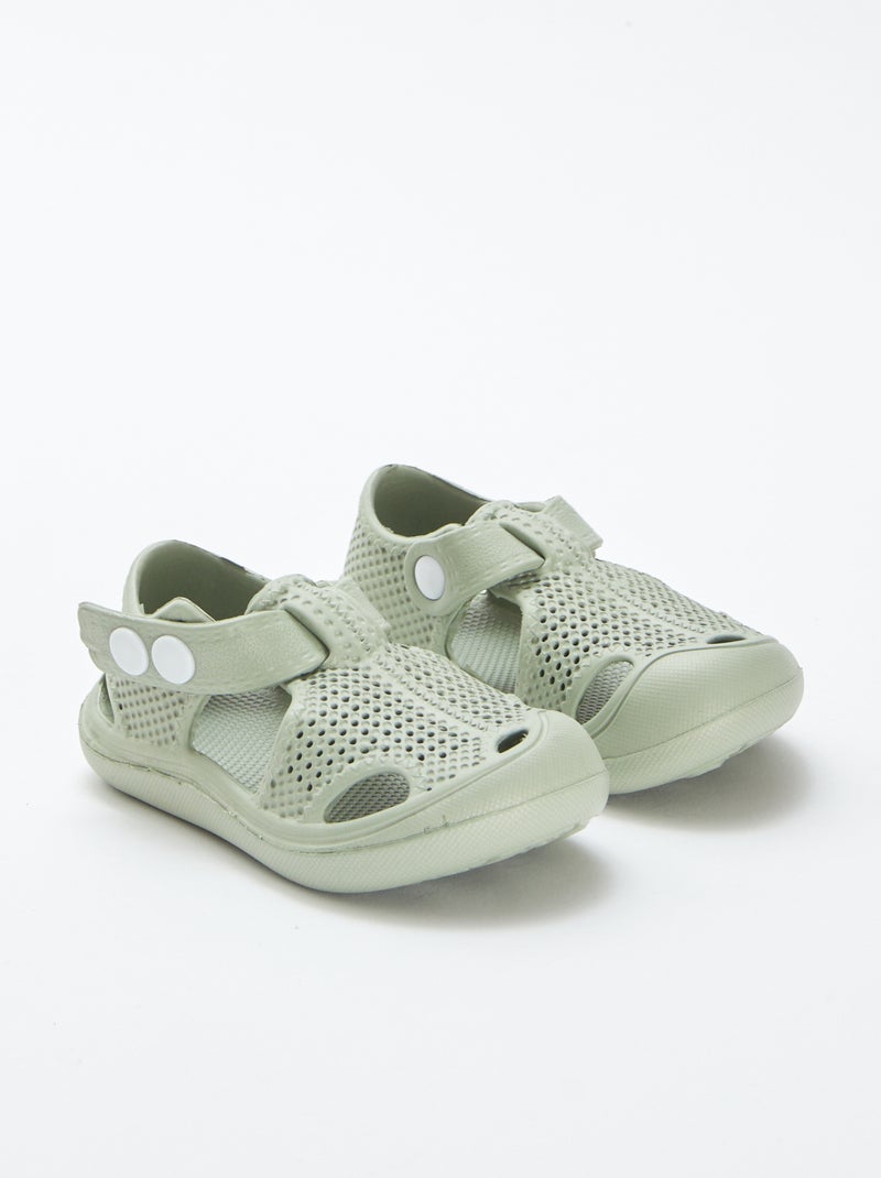 Sandales fermées en plastique moulé VERT - Kiabi