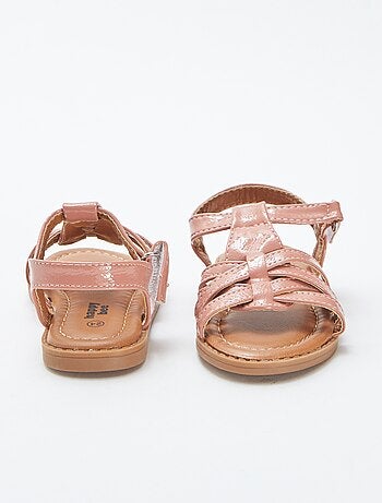 Sandales multi-brides avec effet verni