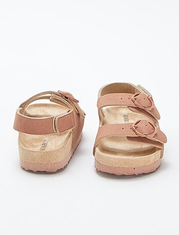 Sandales plates avec boucles fleurs