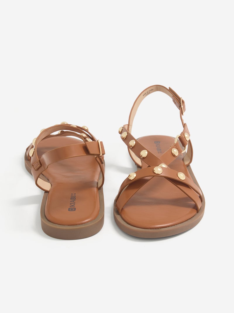 Sandales plates avec détails clous Marron - Kiabi