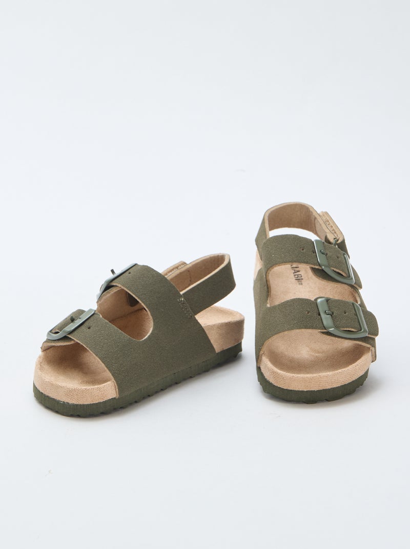 Sandales plates en suédine Kaki - Kiabi