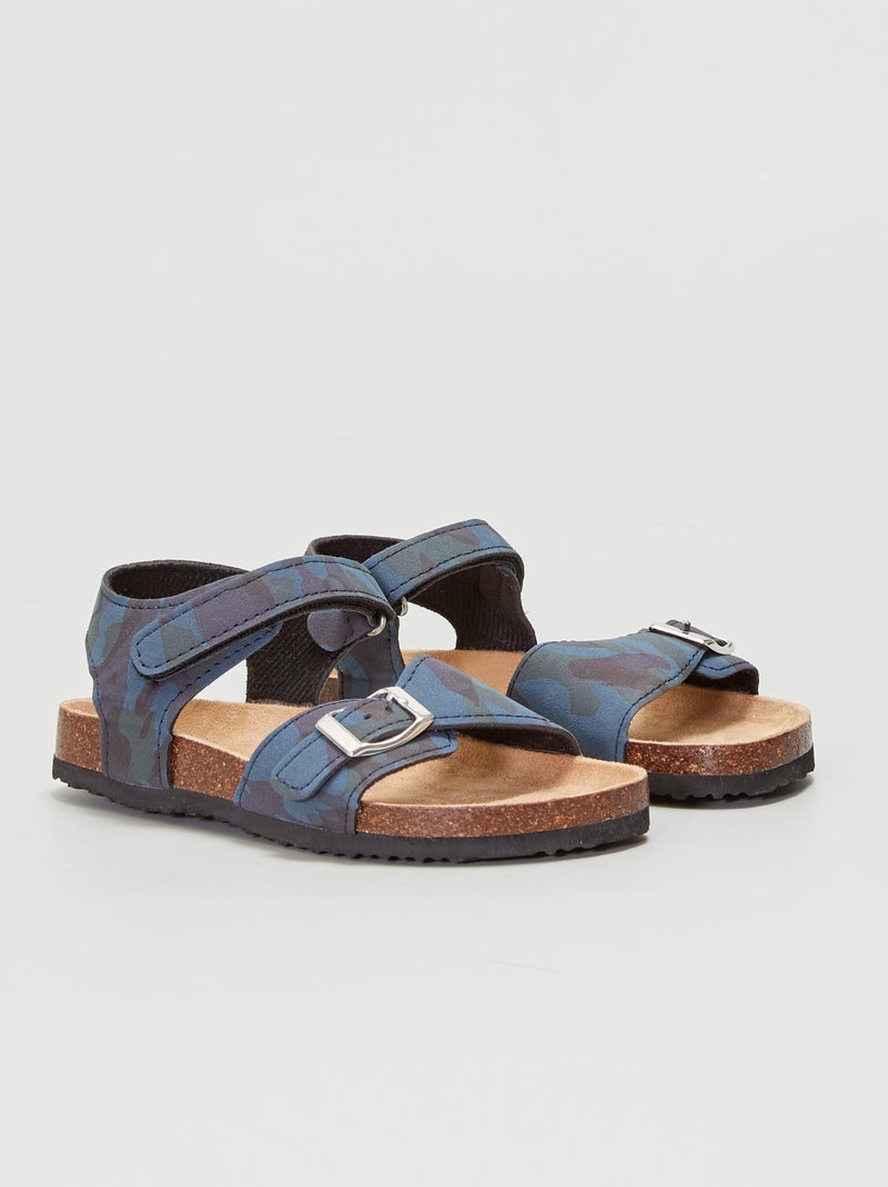 Sandales plates imprimé 'camouflage' Bleu - Kiabi