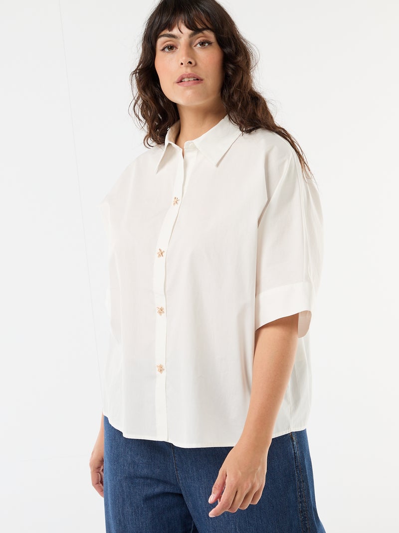 Satijnen blouse met zeesterknopen Wit - Kiabi