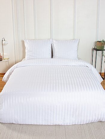 Satijnen dekbedset voor 1- of 2-persoonsbed + 2 kussenslopen