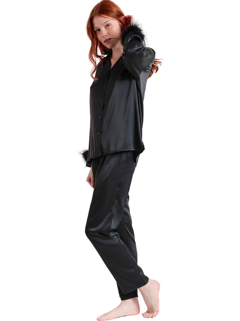 Satijnen pyjama met afneembaar overhemd en veren broek plumas marabu luxe Zwart - Kiabi