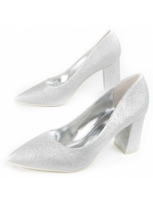 Schoen Met Hak Synthetisch Materiaal Montevita - Kiabi Schoen Met Hak Synthetisch Materiaal Montevita - Kiabi
