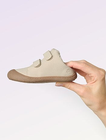 Kitchoun - Schoenen motoriek 3: de eerste stapjes