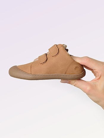 Kitchoun - Schoenen motoriek 3: de eerste stapjes