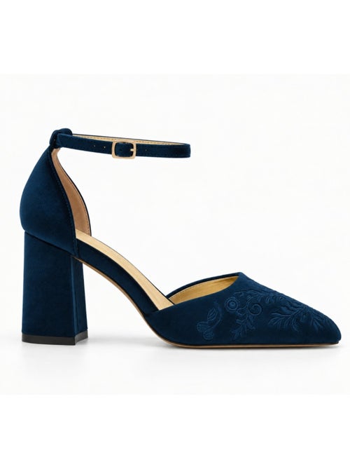Schoenen synthetisch materiaal montevita - Kiabi Schoenen synthetisch materiaal montevita - Kiabi