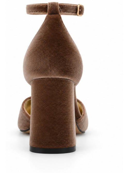 Schoenen synthetisch materiaal montevita - Kiabi Schoenen synthetisch materiaal montevita - Kiabi