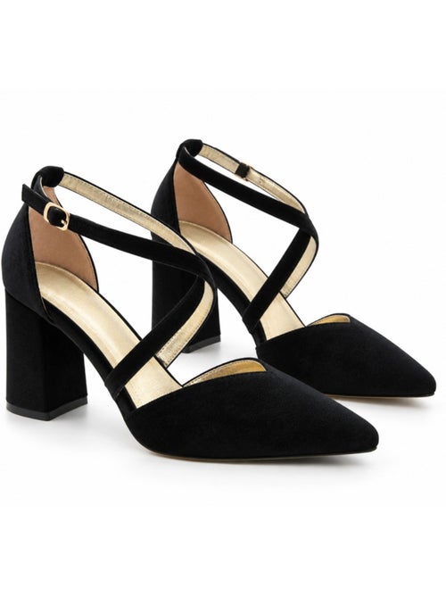 Schoenen synthetisch materiaal montevita - Kiabi Schoenen synthetisch materiaal montevita - Kiabi