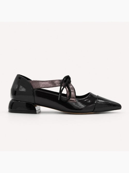 Schoenen synthetisch materiaal montevita - Kiabi Schoenen synthetisch materiaal montevita - Kiabi
