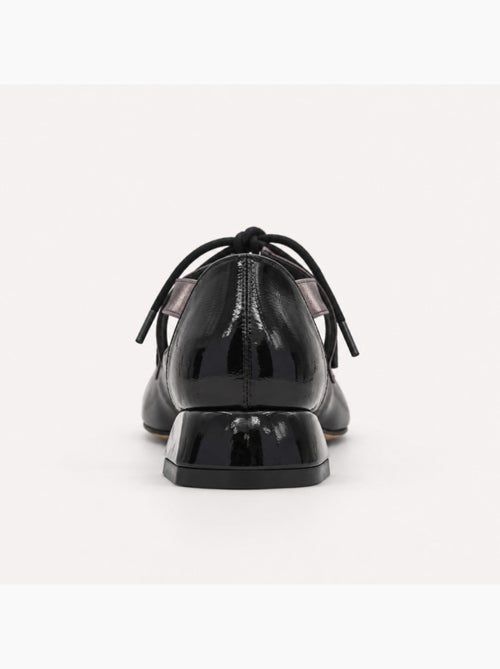 Schoenen synthetisch materiaal montevita - Kiabi Schoenen synthetisch materiaal montevita - Kiabi