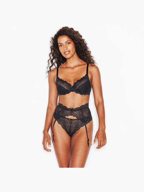 Serre-taille dentelle dentelle - rougegorge lingerie - Kiabi Serre-taille dentelle dentelle - rougegorge lingerie - Kiabi