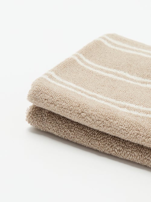 Serviette de bain - 30 x 50 cm - Kiabi Serviette de bain - 30 x 50 cm - Kiabi