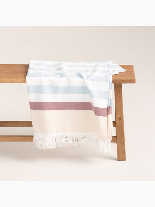 Serviette paréo de plage, tissu en relief, fouta - Gamusi. - Kiabi Serviette paréo de plage, tissu en relief, fouta - Gamusi. - Kiabi