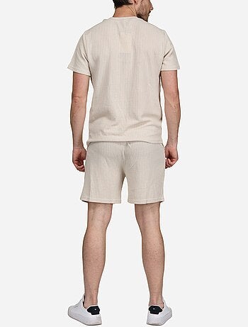 Set bestaande uit een effen T-shirt en een effen of bedrukte korte broek - Frilivin