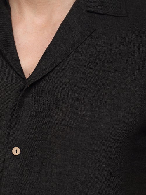 Set bestaande uit een overhemd en een effen short met textuur - Frilivin - Kiabi Set bestaande uit een overhemd en een effen short met textuur - Frilivin - Kiabi