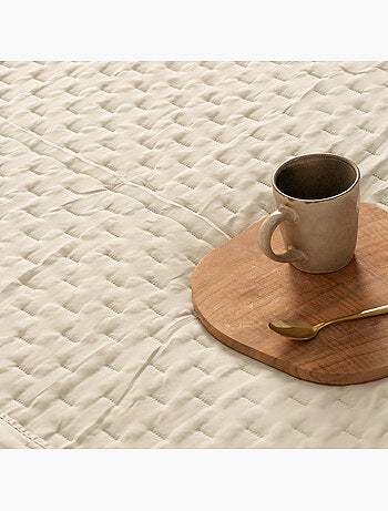 Set couvre-lit uni matelassé avec taie d’oreiller