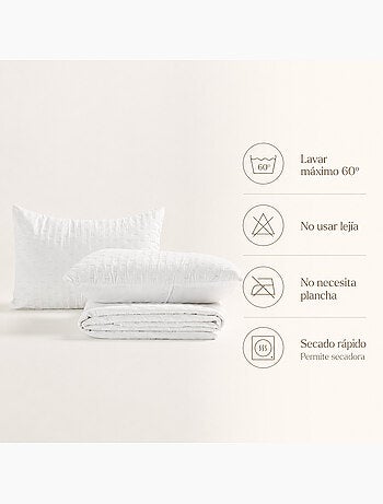 Set couvre-lit uni matelassé avec taie d’oreiller