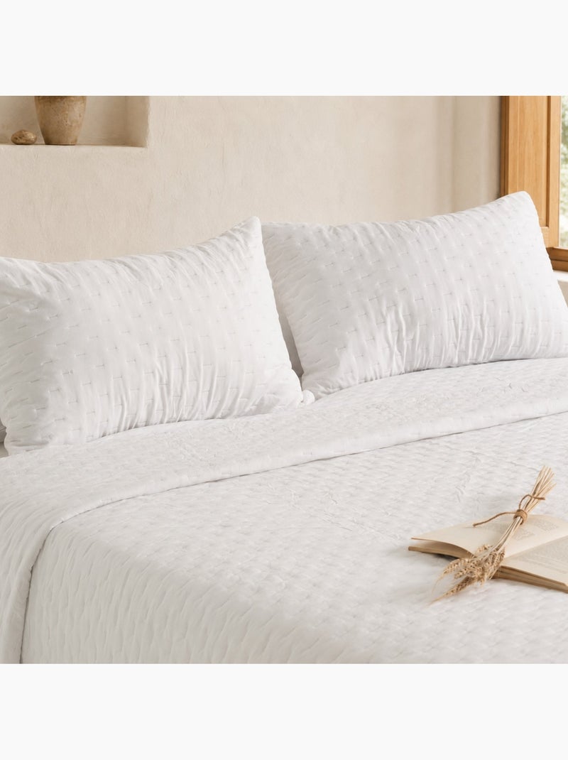 Set couvre-lit uni matelassé avec taie d’oreiller Blanc - Kiabi