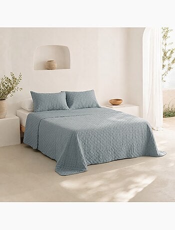 Set couvre-lit uni matelassé avec taie d’oreiller