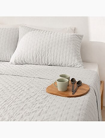 Set couvre-lit uni matelassé avec taie d’oreiller