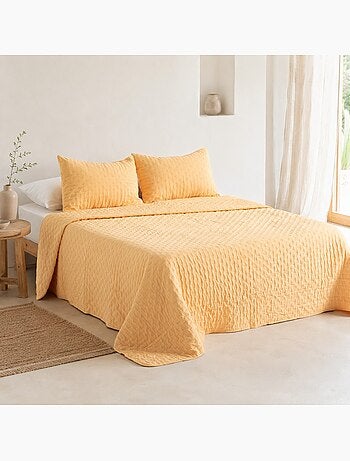 Set couvre-lit uni matelassé avec taie d’oreiller