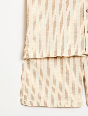 Set met gestreept overhemd en short