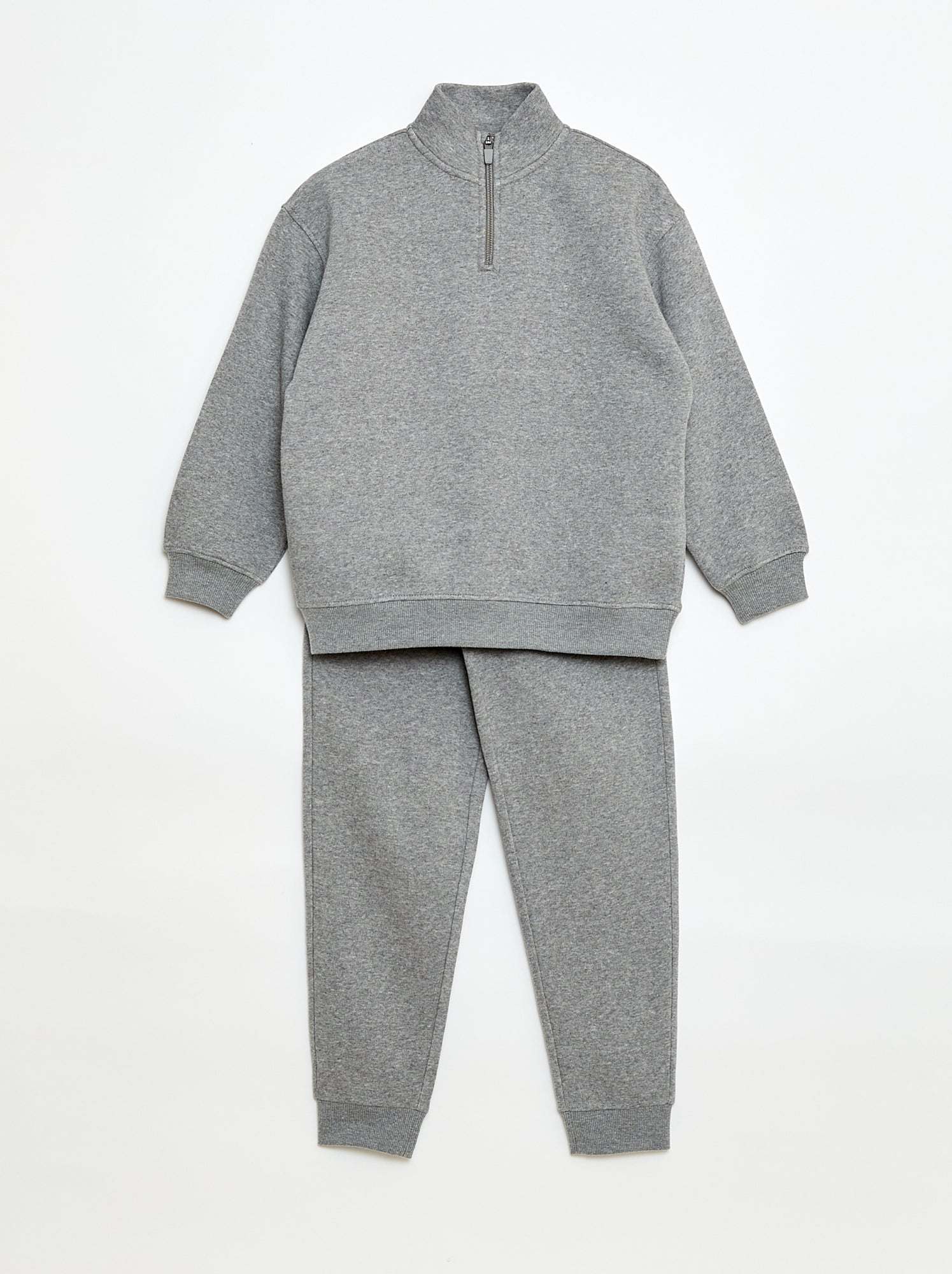 Set met sweater + sporttraining - 2-delig