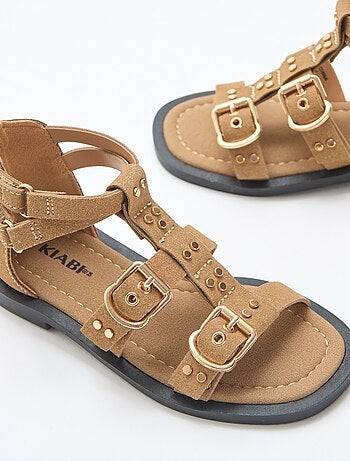 Set platte sandalen met bandjes met studs
