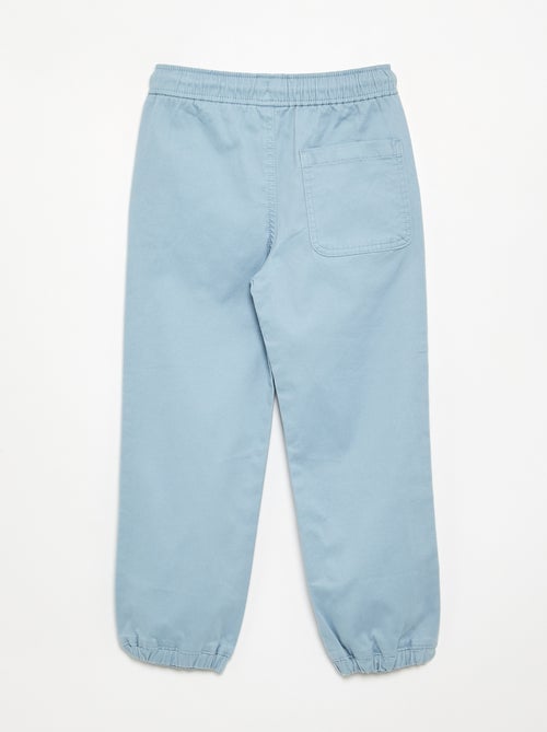 Set van 2 twill sporttrainingsbroeken - Kiabi Set van 2 twill sporttrainingsbroeken - Kiabi