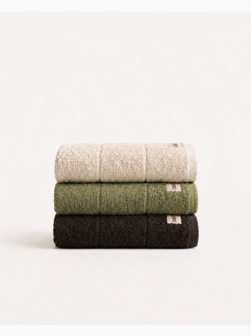 Set van 3 keukenhanddoeken van 100% katoen, diverse kleuren, badstof - Gamusi. - Kiabi Set van 3 keukenhanddoeken van 100% katoen, diverse kleuren, badstof - Gamusi. - Kiabi